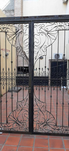 Imagen 22 de 23 de 3 Dormitorios En Planta Baja, Con Parrillero Y Cochera - Crespo Y Mendoza