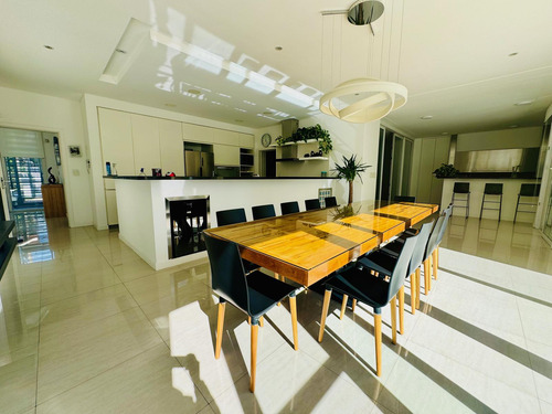 Casa Minimalista En Venta 6 Ambientes Ramos Mejia