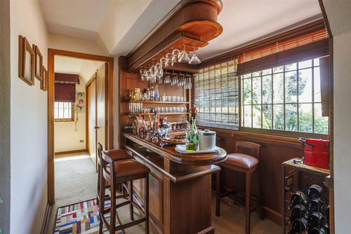 Casa En Venta De 5 Dorm., Los Dominicos, Plaza Las Condesas
