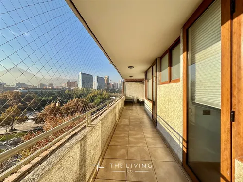 Departamento En Arriendo De 3 Dorm. En Las Condes