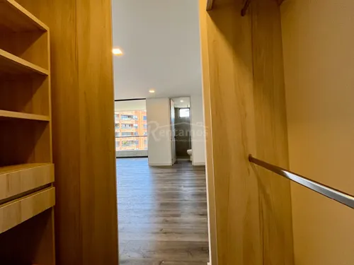 Apartamento En Venta En Tesoro. Cod V776071