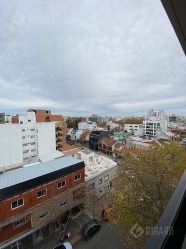 Edificio Bonjo V, Semipiso De 2 Ambientes A Estrenar. Guemes