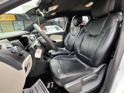 Renault Captur Intens 2.0cc TP AA 4X2