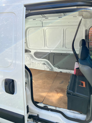 Renault Kangoo 1.6 2 Confort 5as Aa Da Svt 1plc