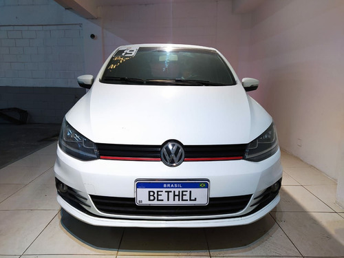 Imagem 2 de 12 de Volkswagen Fox 2019 1.6 Connect Total Flex 5p