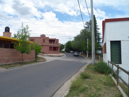 Imagen 10 de 18 de Atención Oportunidad, Casa Con Excelente Entorno Mina Clavero, Centro