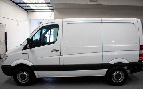 Mercedes-Benz Sprinter 2.1 415 Furgon 3250 150cv Tn V2
