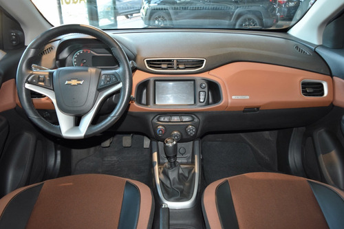 Imagem 9 de 10 de Chevrolet Ônix 1.4 Activ Manual 2017