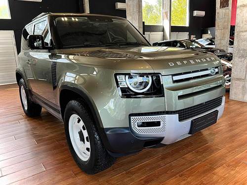 Land Rover Defender New Model 90 P300