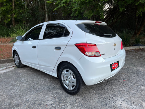 Chevrolet Onix ONIX HATCH JOY 1.0 8V FLEX 5P MEC.