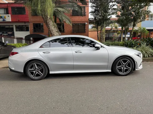 Mercedes-Benz Clase CLA 1.3 Cla 180 Amg Line At