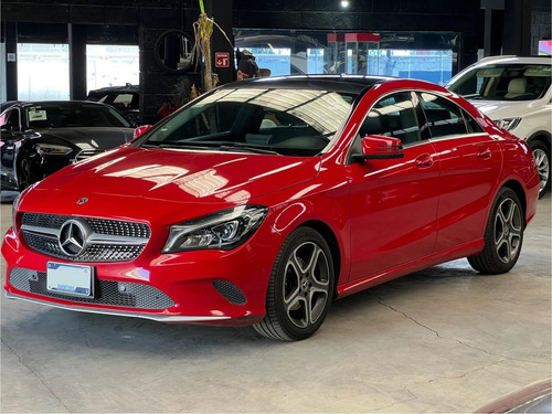 Mercedes-Benz Clase GLA 1.6 200 Cgi Sport At