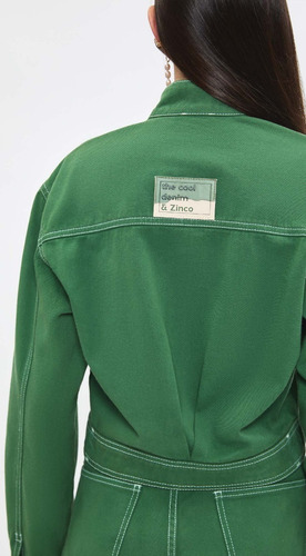 Imagem 8 de 9 de Jaqueta Cropped Em Sarja Com Bolsos E Gola Padre Zinco