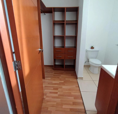Casa En Venta, Parque Arrayanes, Guadalajara, Rh*