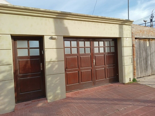 Imagen 11 de 12 de Alquiler Casa Temporada Necochea A 7 Cuadras Del Mar
