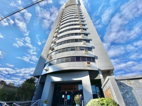 Imagen 1 de 2 de Venta De Cochera Cubierta En El Edificio Ibiza V
