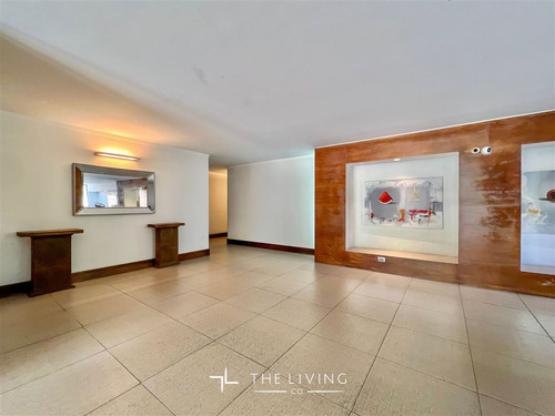 Departamento En Venta De 4 Dorm. En Lo Barnechea