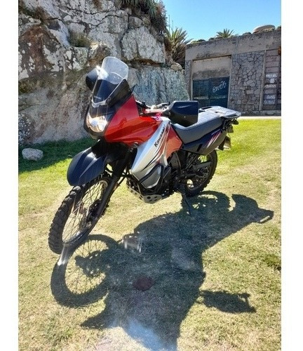 Imagen 2 de 10 de Kawasaki Klr 650 - Excelente Estado - Muchos Accesorios!