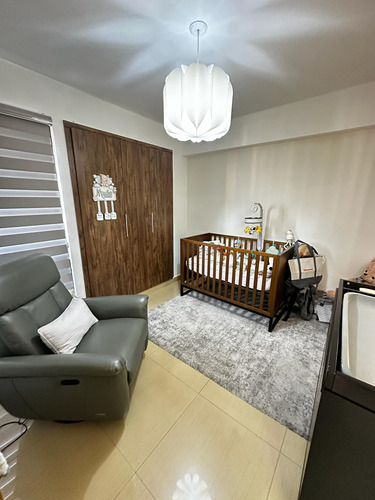 En Venta Apartamento Ubicado En Residencias Lomas De Los Mangos Valencia. St