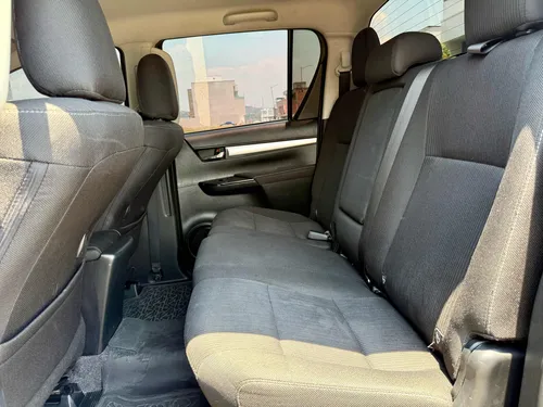 Toyota Hilux 2.7 Gasolina 4x4