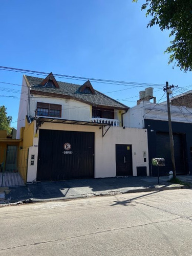 Imagen 1 de 30 de Vivienda En Blocks En Venta En Lanus Oeste