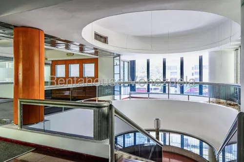 Edificio En Venta - Mls #25-20606