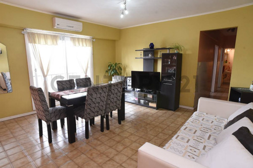 Villa Del Parque - Departamento De 3 Ambientes - Oportunidad