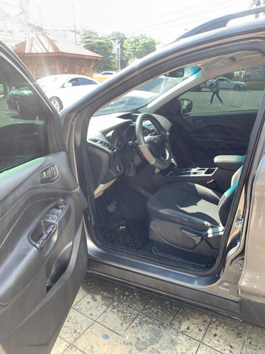 Imagen 3 de 11 de Ford Escape 2017 Escape 2017 Se