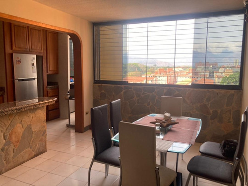 Apartamento En Naguanagua,urb La Granja,carabobo.  80mts,3hab,pozo,piso Medio.   Ag /  Eyman