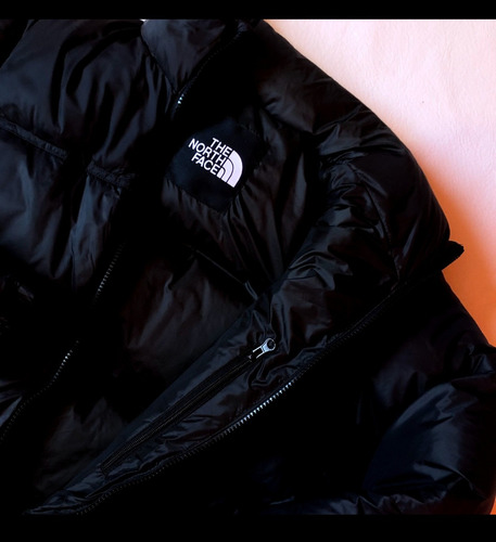Campera The North Face Negro Nuptse 700