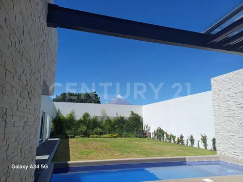 Venta De Casa Nueva, Con Alberca, Amplio Jardín Y 4 Recámaras, Atlixco, Puebla