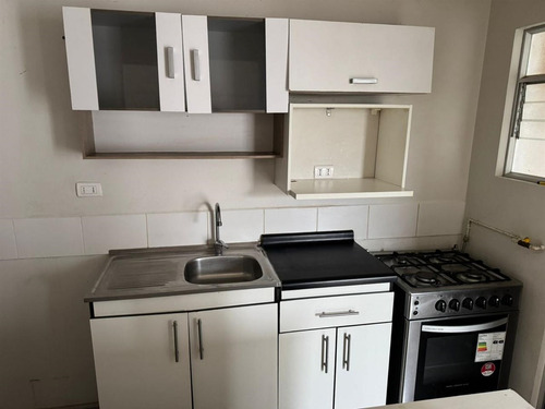Casa Eventa 4 Dormitorios, 1 Baño, Portal San Ramón,