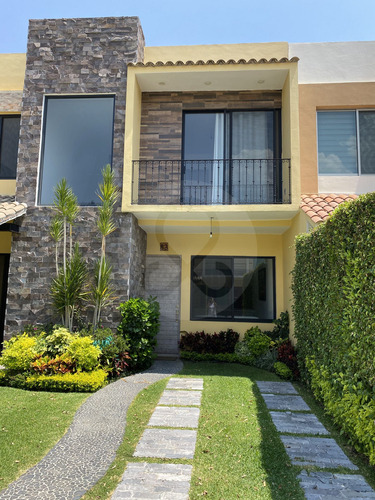 Casa En Condominio Para Estrenar En Lomas De Jiutepec