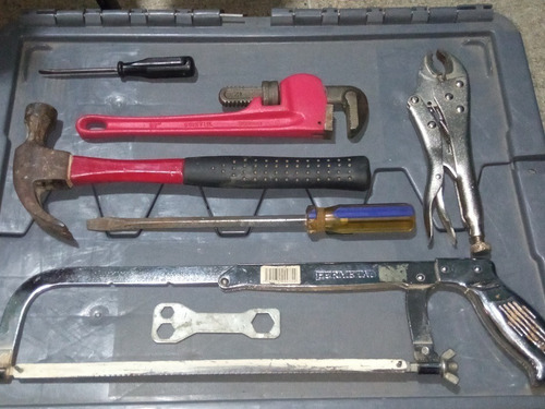 Imagen 3 de 9 de Combo Herramientas Combinadas Con Caja