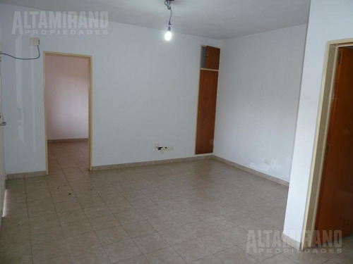 Imagen 6 de 8 de Departamento Tipo Ph 2 Amb Pb - Villa Ballester