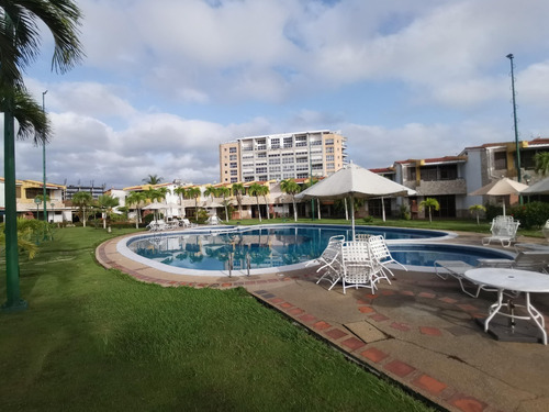Imagen 24 de 25 de Puerto Encantado Townhouse En Venta Alfonso Lopez