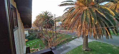 Cabaña De Madera En Venta En Punta Fría, Con Hermosas Vistas