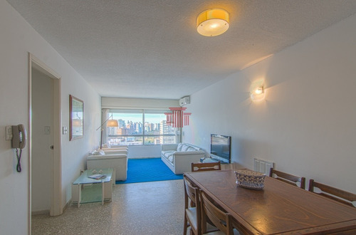 Imagen 4 de 19 de Apto Cómodo Y Luminosos Ambientes, En Península