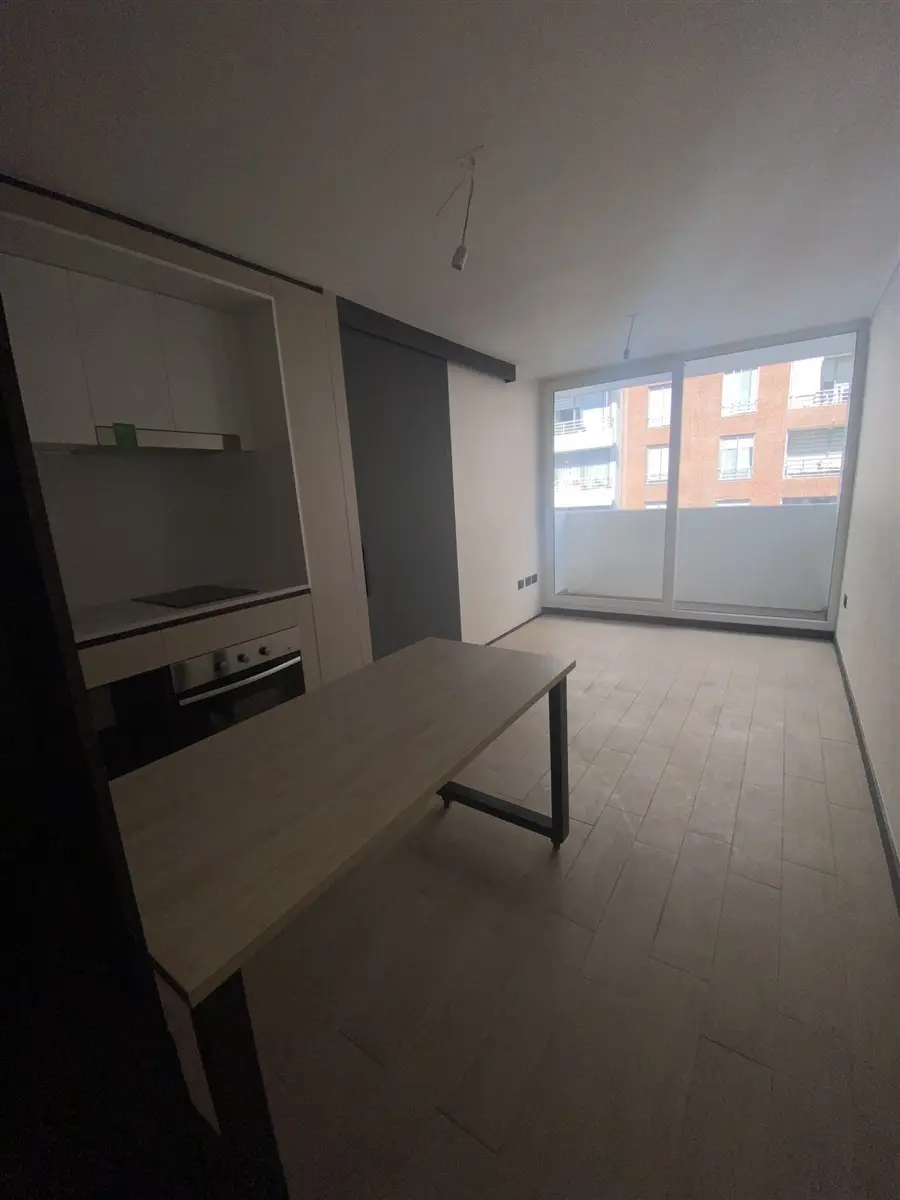 Imagen 1 de 8 de Departamento 1d 1b En Santiago, Cerca De Metro