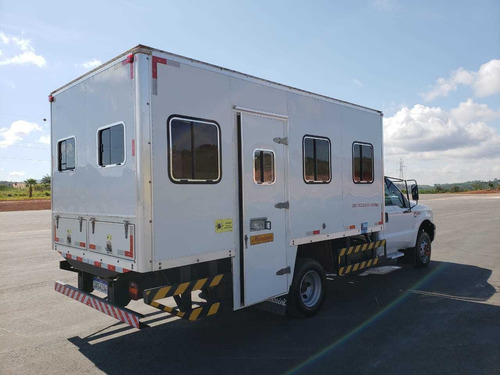 Ford F4000 4x4 Ano 2019 Transporte De Passageiros (ônibus)