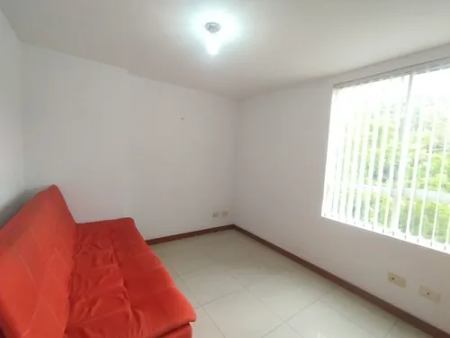 Arriendo Aparta Suite En El Tesoro