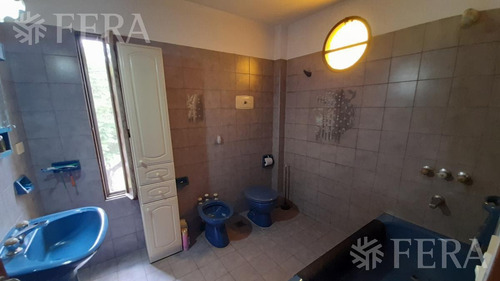 Imagen 12 de 15 de Venta Casa De 4 Ambientes Con Jardín, Cochera, Balcón Y Patio En Quilmes Oeste (30947)