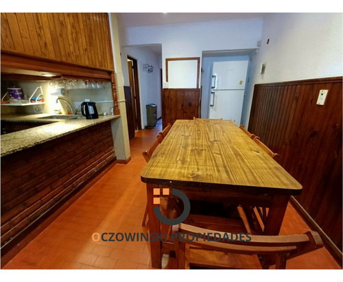 Chalet + Locales A La Venta En Block (villa Gesell)