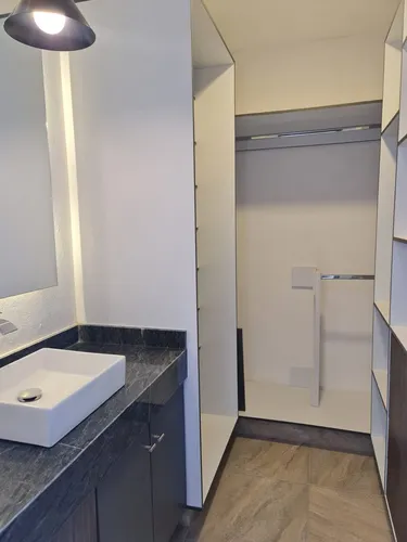 En Venta Casa De Una Planta En Lomas De Juriquilla, Especial Para Gente Mayor