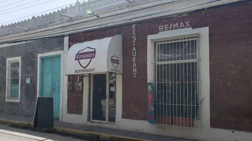 Local Con Fondo De Comercio. Restaurante En Pampatar, Isla De Margarita, Estado Nueva Esparta