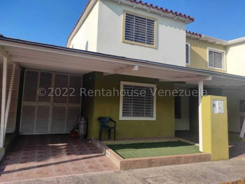 Milagros Inmuebles Casa Venta Cabudare Lara Trapiche Villas Economica Residencial Economico Código Inmobiliaria Rent-a-house 23-23229