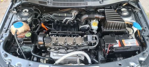 Volkswagen Gol Sedan 1.6 Comfortline Plus 101cv 2013