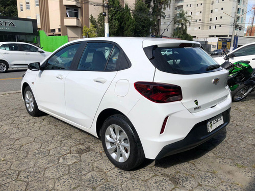 Chevrolet Onix HEV/ 10MT LT2