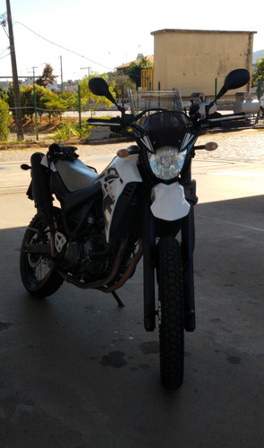 Imagem 4 de 5 de Yamaha 2014
