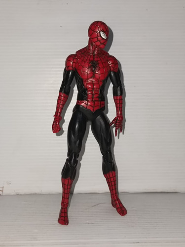 Diamond Select Superior Spiderman (Usado)